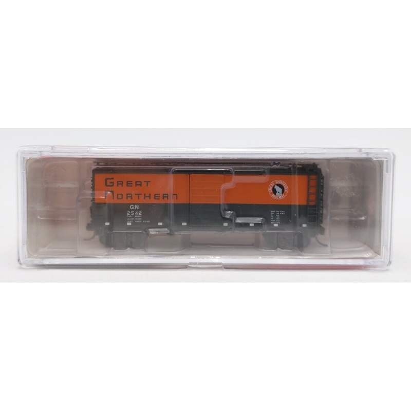 InterMountain 66012-17 N Great Northern Express 12 Panel 40′ Boxcar #2542 NIB