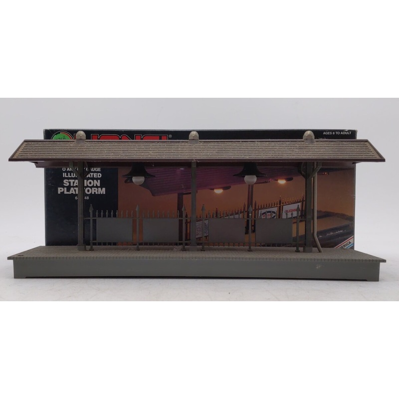 Lionel 6-12748 O/027 Illuminated Station Platform EX/Box