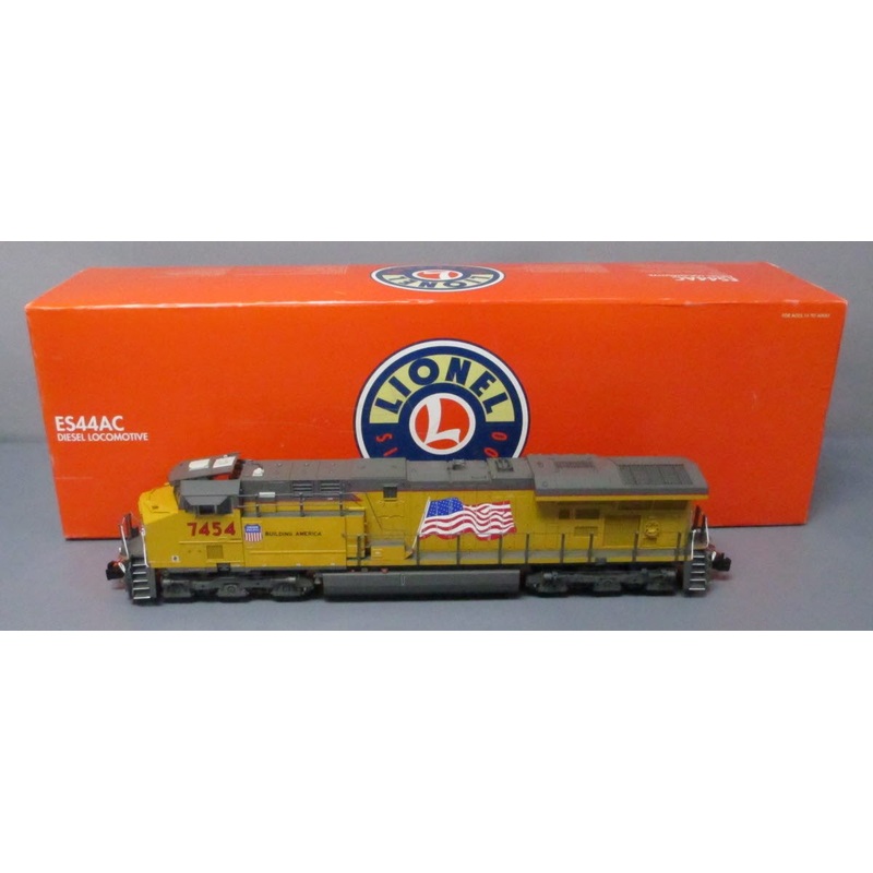 Lionel 6-28396 O Union Pacific ES44AC Diesel Locomotive #7454 EX/Box