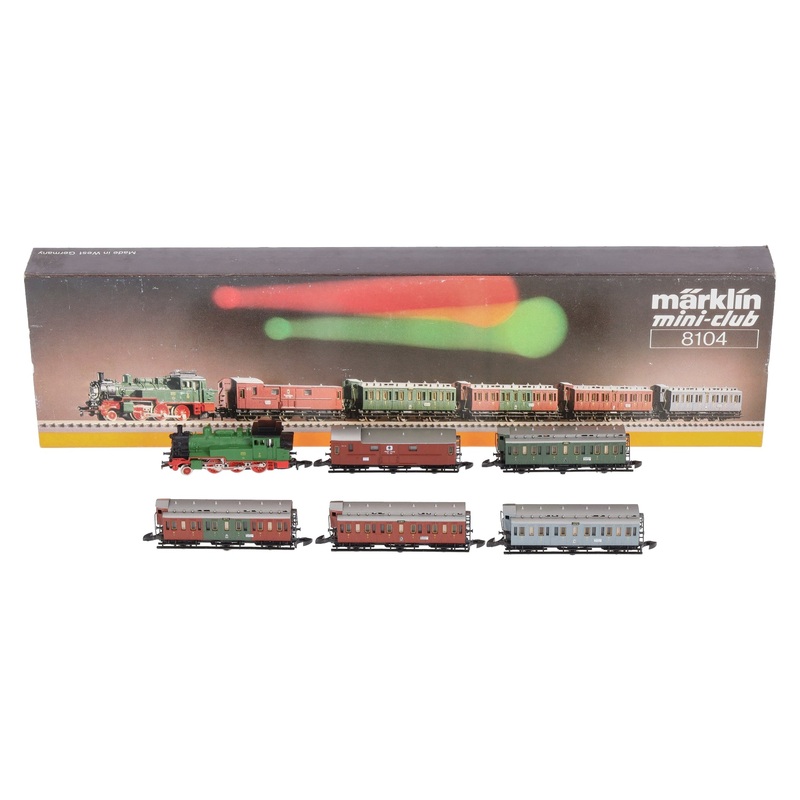 Marklin 8104 Z Scale Mini-Club Steam Passenger Train Set LN/Box