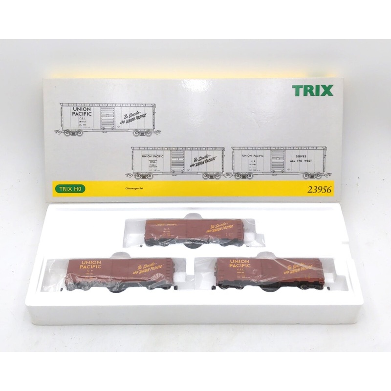 Trix 23956 HO Scale Union Pacific 40′ Single Door Box Car (Set of 3) LN/Box