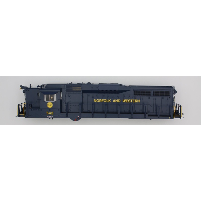 Lionel 82137-2 Norfolk and Western Hi-Nose GP-30 Legacy Shell #542