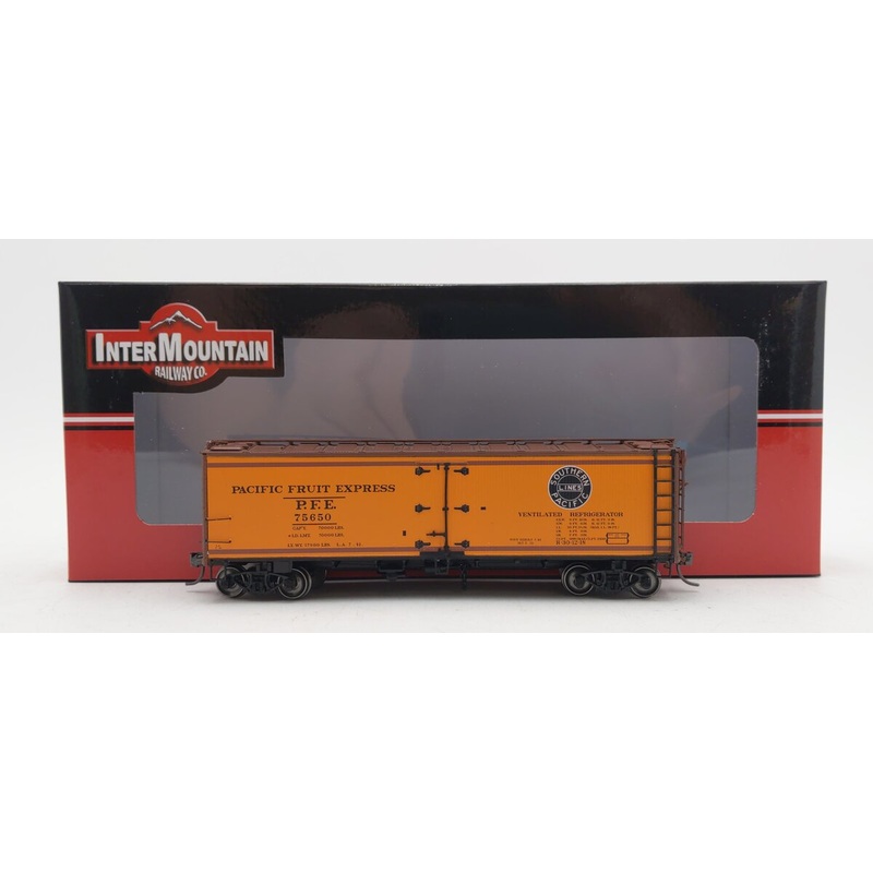 InterMountain 47402-03 HO Scale PFE R-30-18 Refrigerator Car #75650 LN/Box
