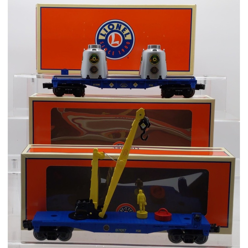 Lionel 6-37002 O Operating Plutonium Cars (Set of 2) NIB