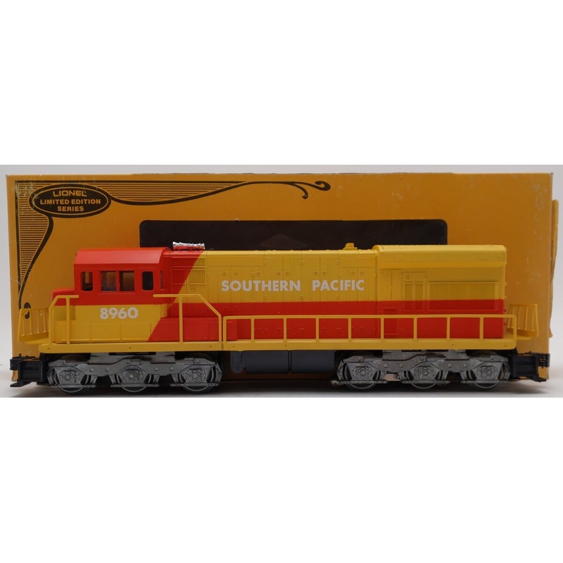 Lionel 6-8960 O Gauge Southern Pacific U36C Diesel Locomotive EX/Box