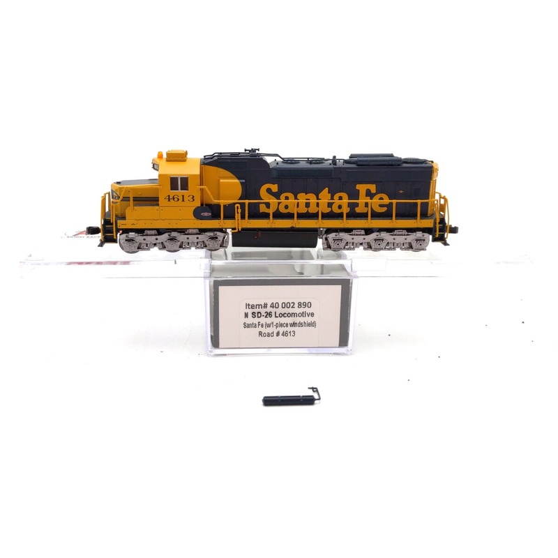 Atlas 40002890 N Santa Fe EMD SD-26 Diesel Locomotive with DCC #4613 EX/Box