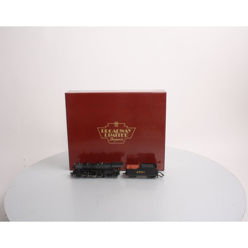 Broadway Limited 127 HO USRA Light Mikado 2-8-2 #4751 Loco & Tender w/Sound LN/Box