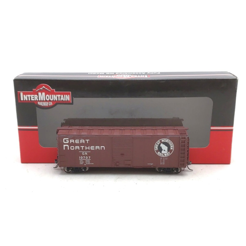 InterMountain 46054-01 HO Scale Great Northern Plywood Panel Boxcar #10707 LN/Box