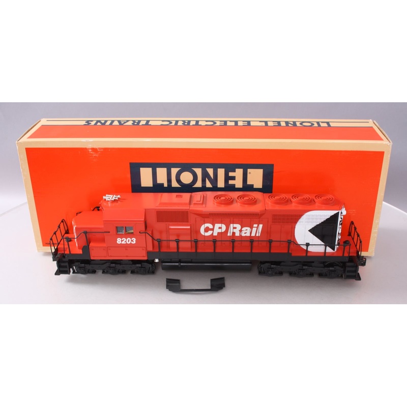 Lionel 6-18203 O CP Rail SD-40 Diesel Locomotive #8203 EX/Box