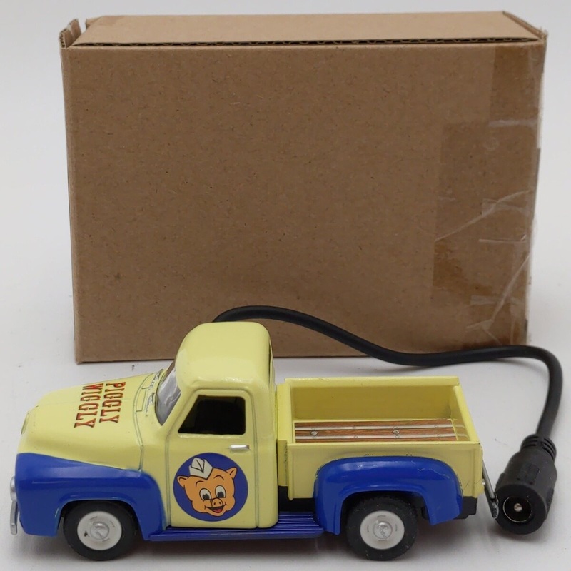 Menards 279-4619 O Lighted 1953 Piggly Wiggly Ford Truck LN/Box