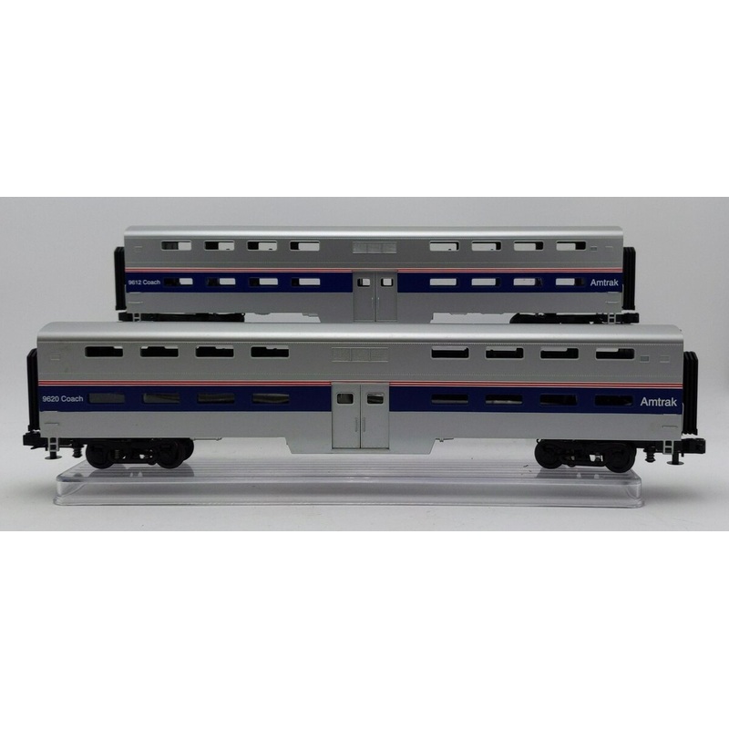 MTH 20-66002 O Amtrak Bi-Level Passenger Car Set (Set of 2) EX