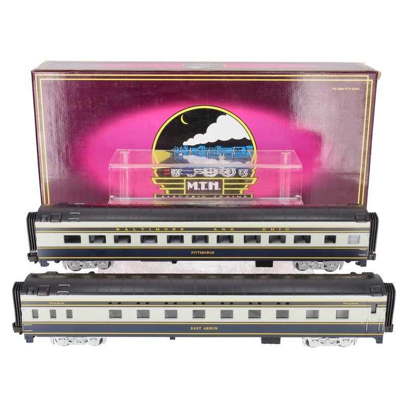 MTH 20-6665 O B&O 70′ Streamlined Sleeper/Diner Passenger Car Set (Set of 2) LN/Box