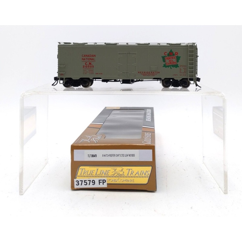 True Line Trains 300476 HO Scale Canadian National 8-Hatch Reefer #210505 LN/Box