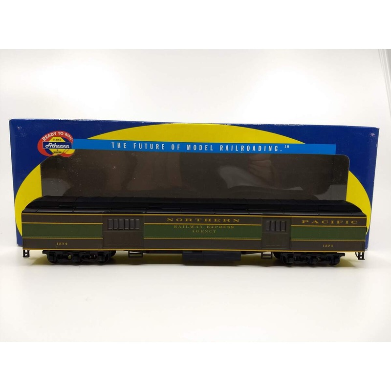 Athearn 7870 HO Scale Northern Pacific REA Standard Baggage Car #1574 LN/Box
