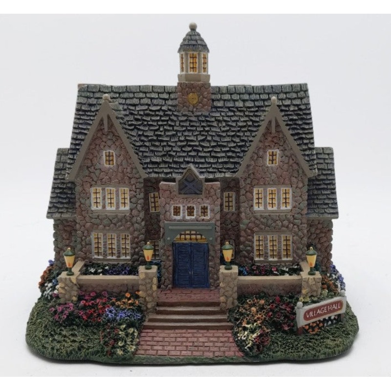 Hawthorne Village 79561 Lighted Porcelain Village Hall LN