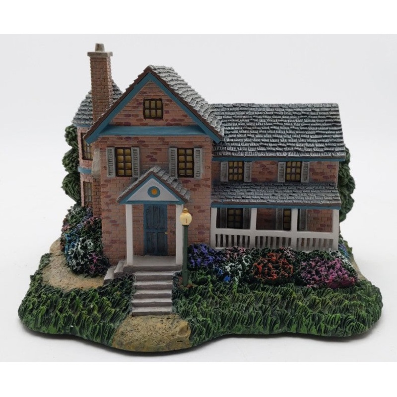 Hawthorne Village 79567  Lamplight Moonlit Homestead LN