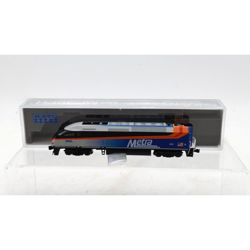 Kato 176-6121 Chicago Metra MPI MP36PH Diesel Locomotive #416 LN/Box