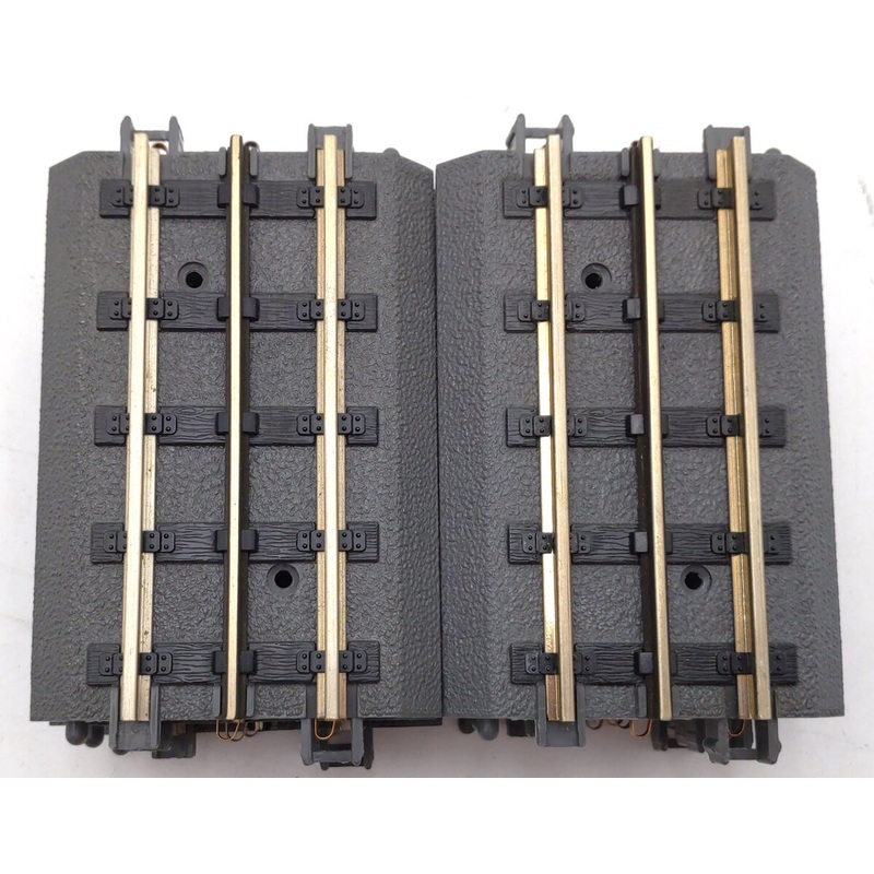 MTH 40-1017 RealTrax 4.25 Straight Track Sections (8) EX