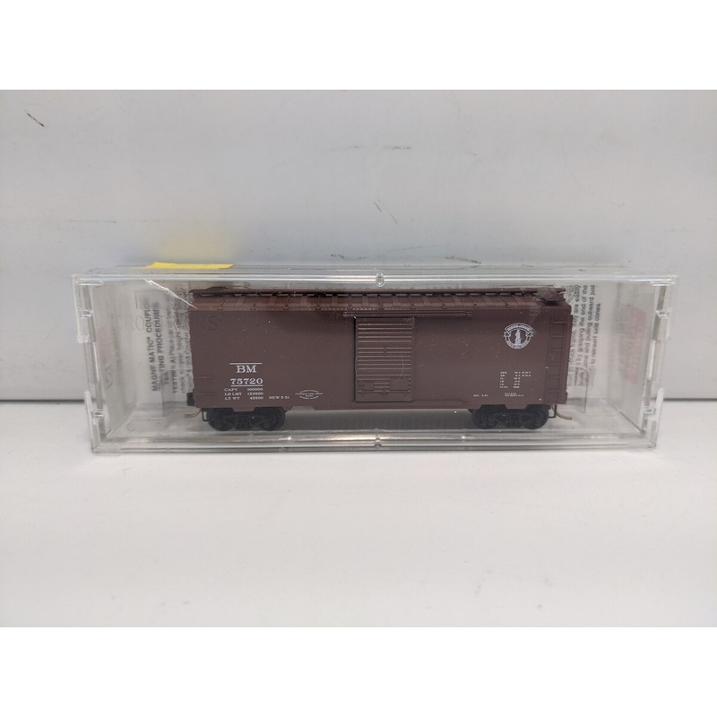 Micro-Trains 02000326 N Boston & Maine 40′ Standard Single Door Boxcar #75720 LN/Box