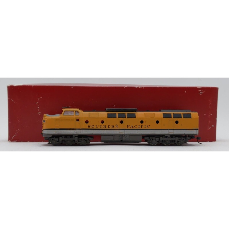 Rivarossi 1834 HO Rio Grande ML 4000 Powered Locomotive #4001/Box