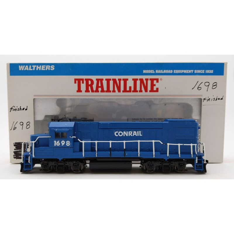 Walthers 931-350 HO Decorated GP-15 Conrail Diesel Locomotive #1698 EX/Box
