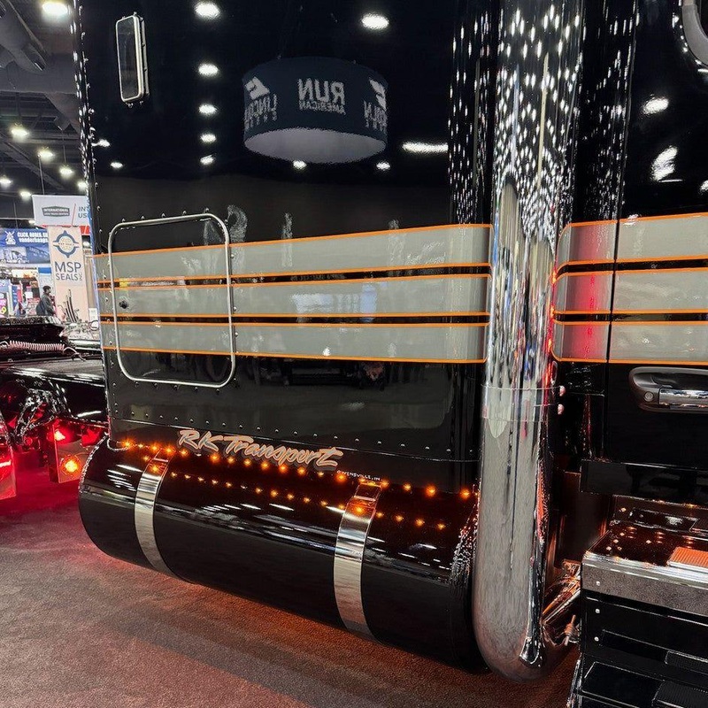 Iowa Customs Peterbilt 589 Sleeper Panels (Choose sizes)