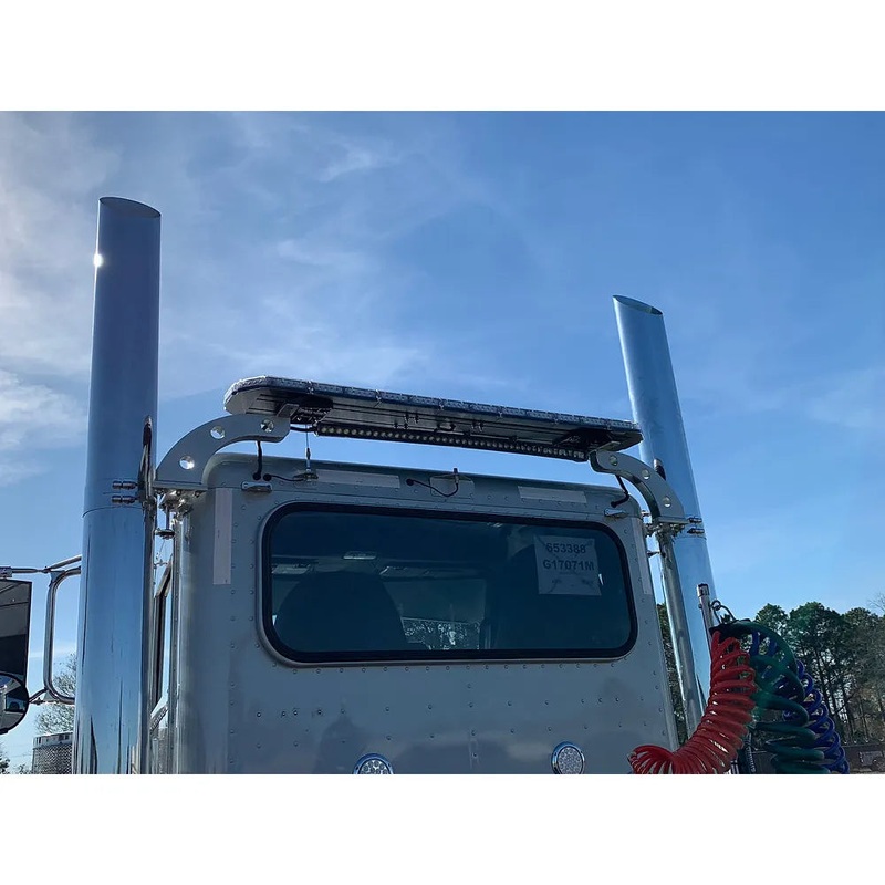 #178906 LIGHT BAR BRACKETS FOR (PETERBILT 389 FLAT TOP DAYCAB ONLY)