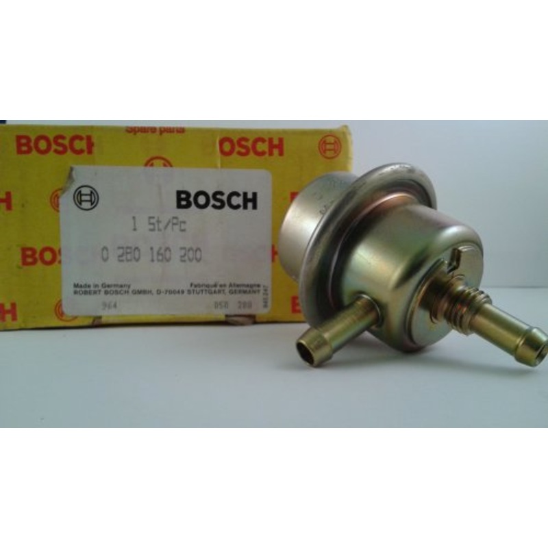 FUEL INJECTION PRESSURE REGULATOR Jag, Porsche, VW 71-86 SMP# PR134