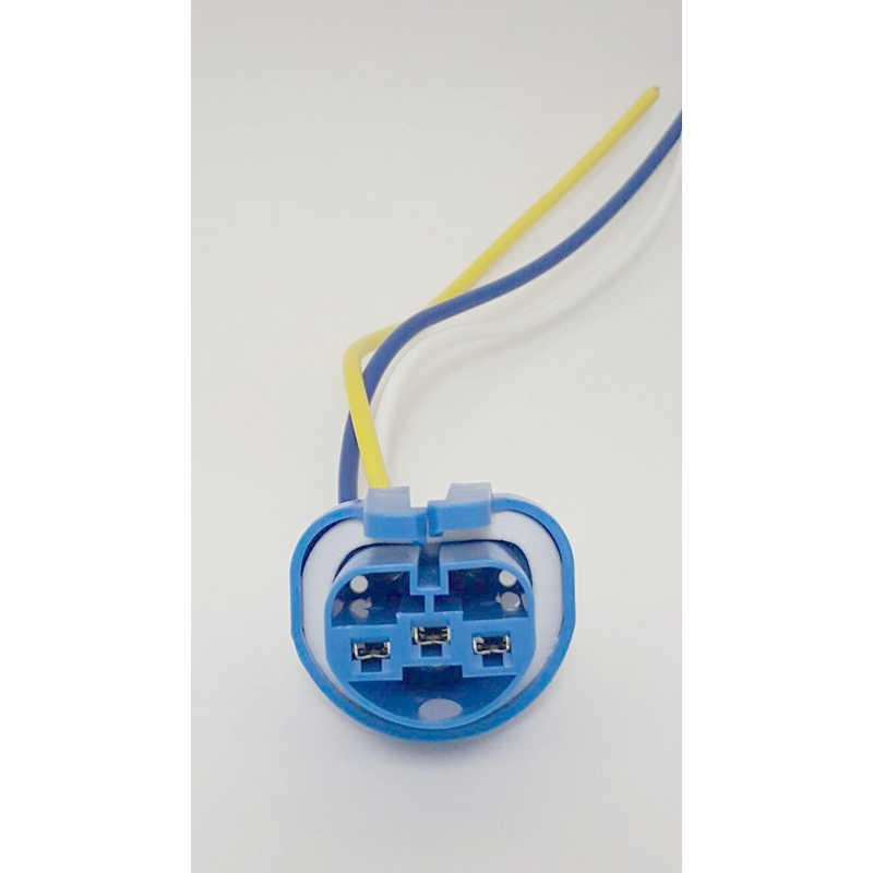 Headlamp Replacement Socket Plug Pigtail Harness Fits 9004 9007 Bulb – 3 Wire