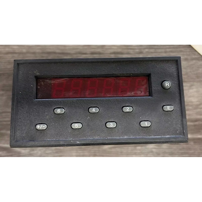 RED LION GEM20060 LED DIGITAL COUNTER 6 DIGIT USED