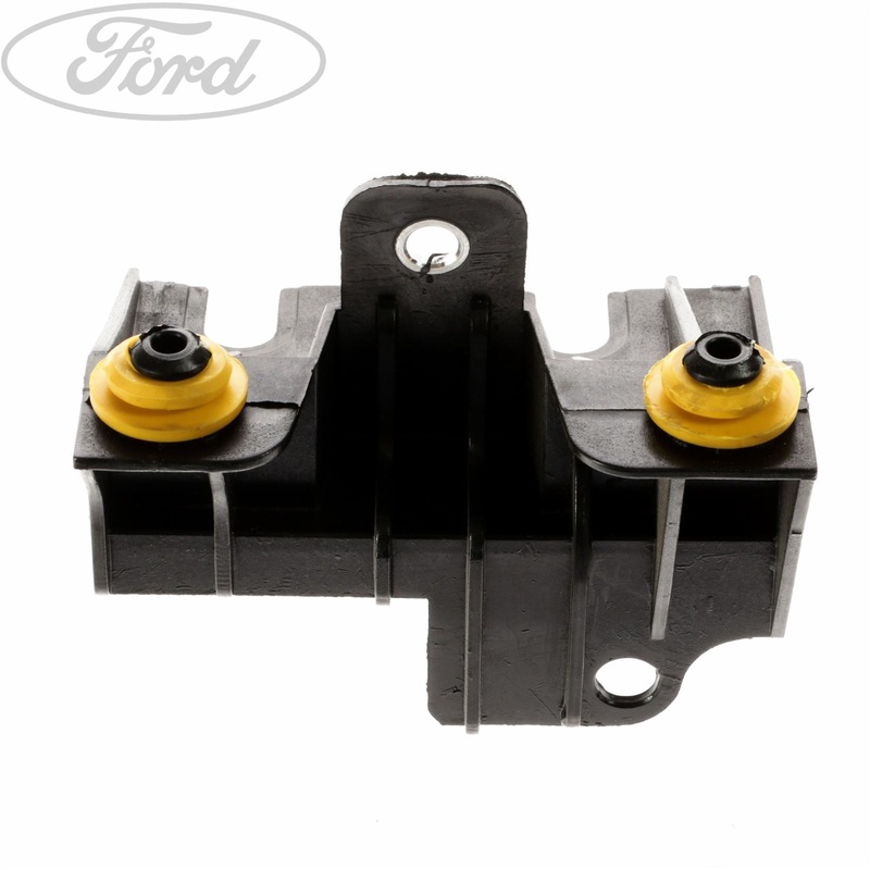 POWER STEERING PUMP MOUNTING BRACKET