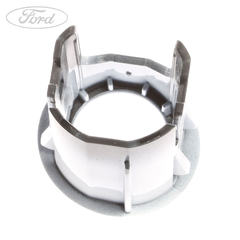 PARKING DISTANCE CONTROL RETAINER BRACKET