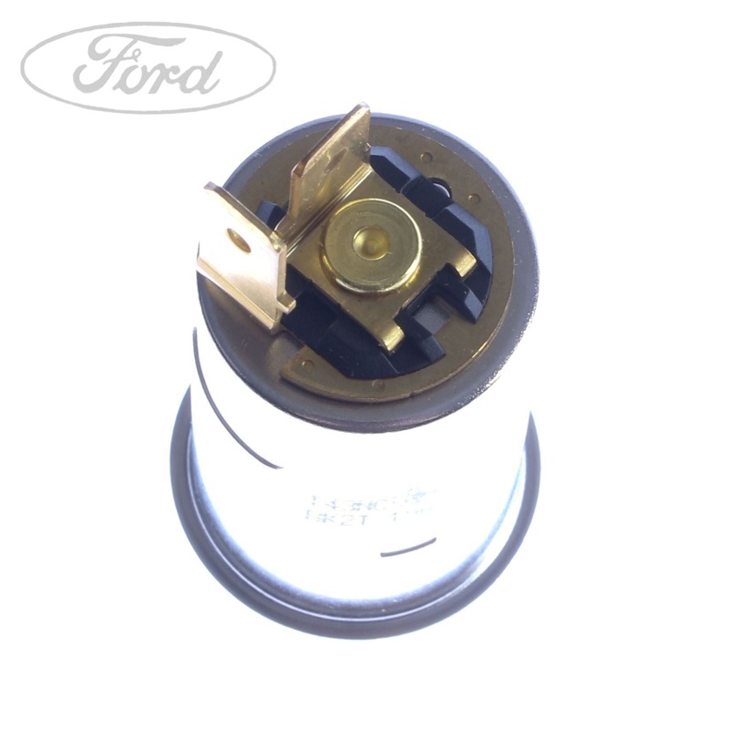 FIESTA CENTRE CONSOLE ADDITIONAL SOCKET