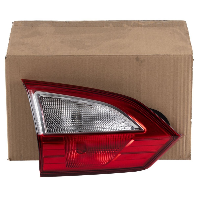 C-MAX GRAND C-MAX REAR N/S INNER LIGHT LAMP CLUSTER 10-19