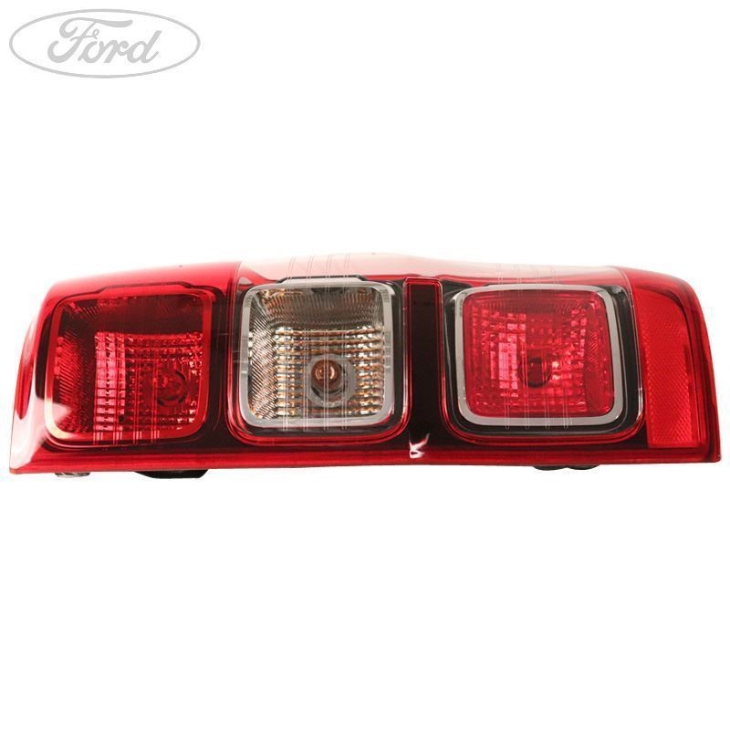 RANGER MK4 O/S REAR LIGHT UNIT C/W BULBS & WIRING HARNESS