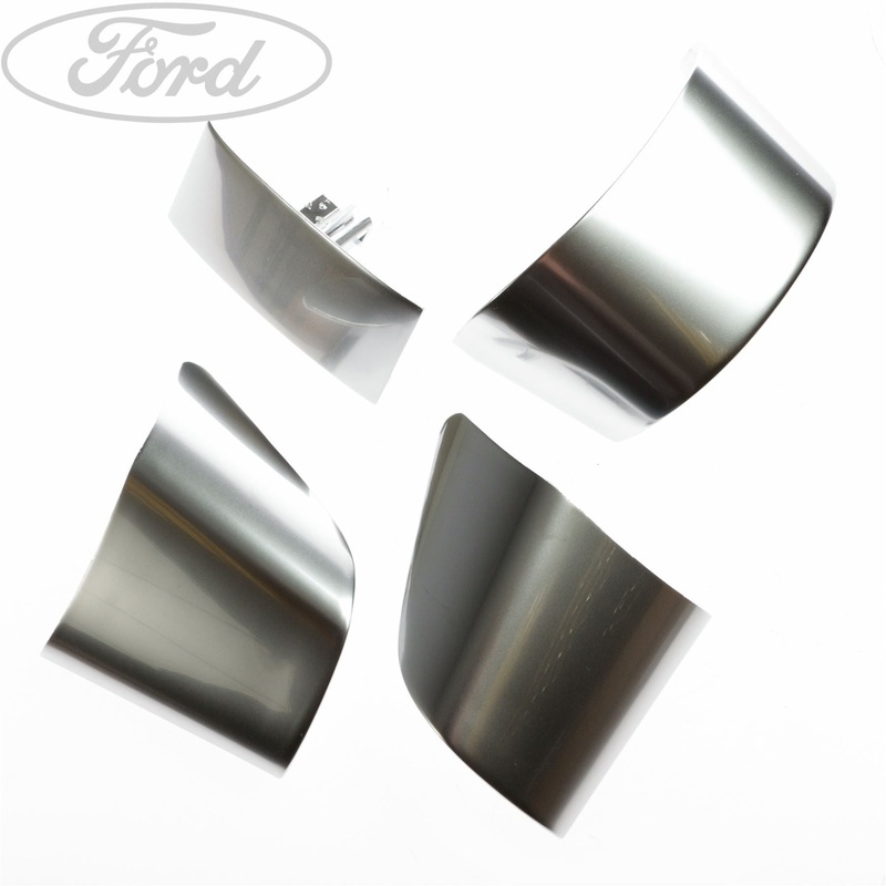 FOCUS STEERING WHEEL COVER