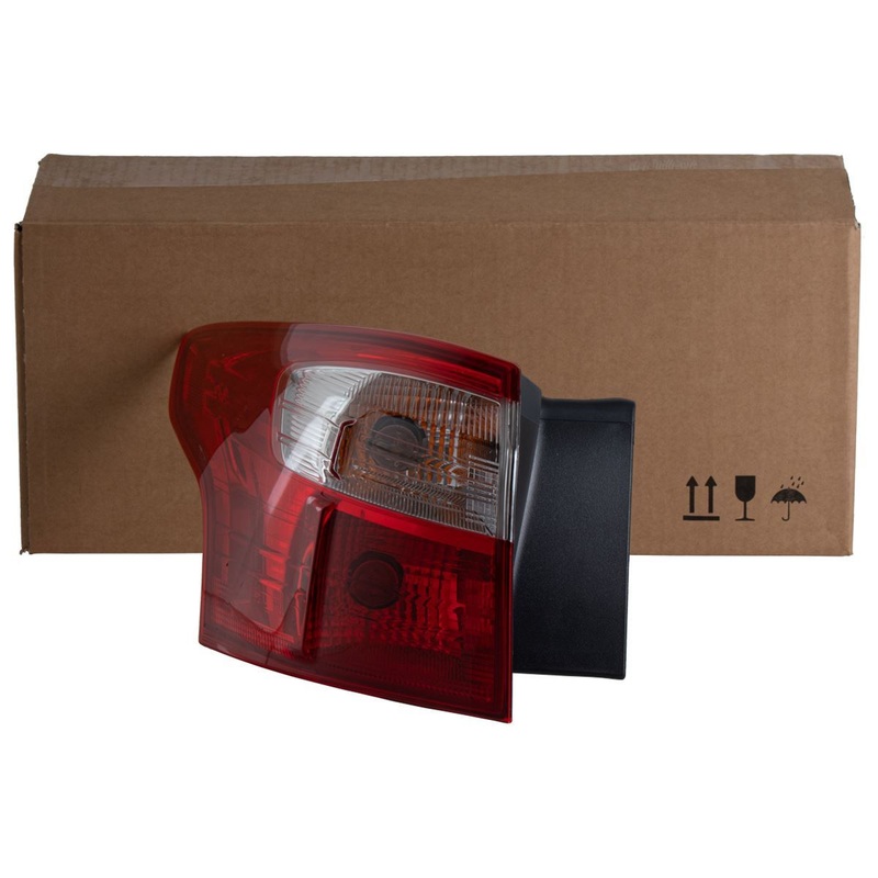 FOCUS ESTATE REAR N/S LEFT LIGHT TAIL LAMP CLUSTER