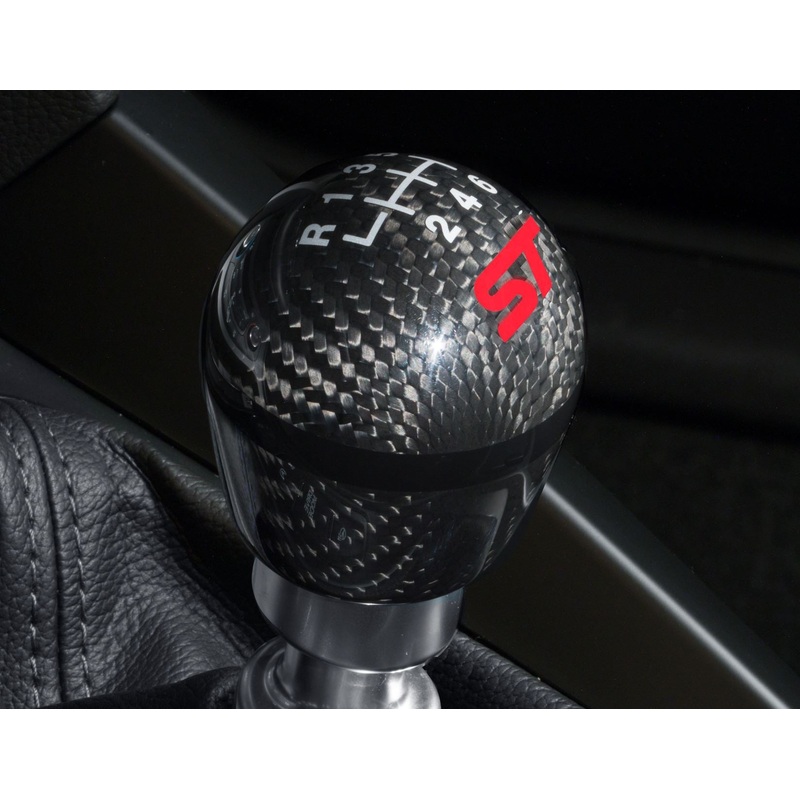 PERFORMANCE SHIFT KNOB WITH FITTING  05/2019