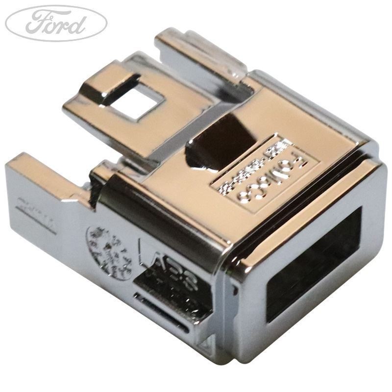 C-MAX HEADPHONE VOLUME CONTROL MEDIA HUB 1XUSB04/2015-