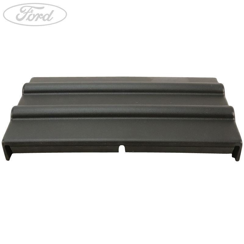 FOCUS FRONT BUMPER LOWER CENTRE COVER W/ ADAPTIVE SPEED