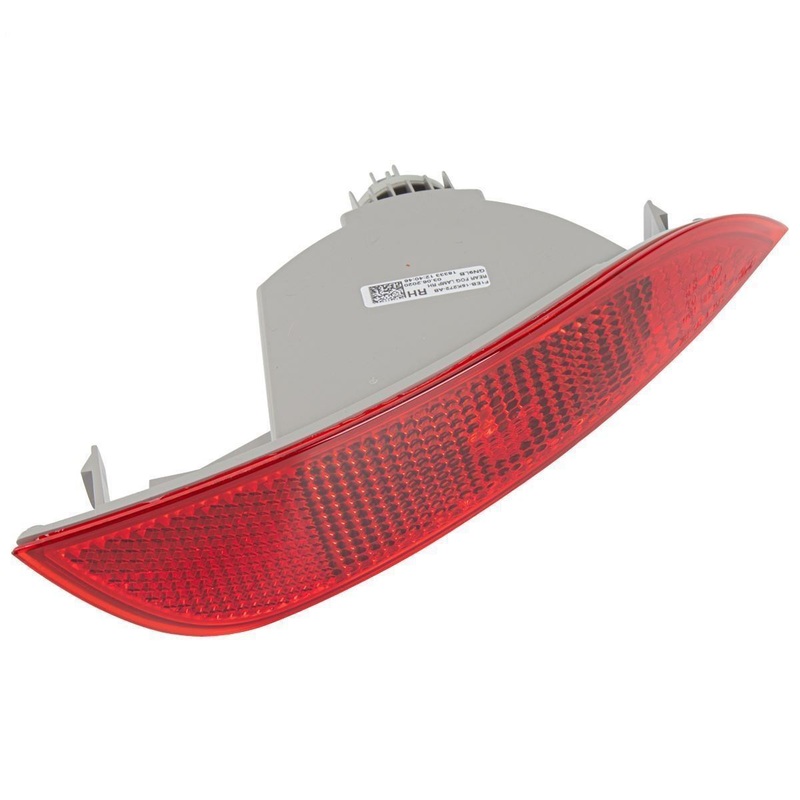 FOCUS REAR O/S RH BUMPER FOG LAMP COVER 2014-