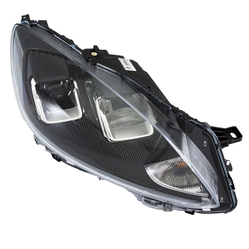 Kuga Drivers Side Front Halogen Projector Headlight 2020-Onwards