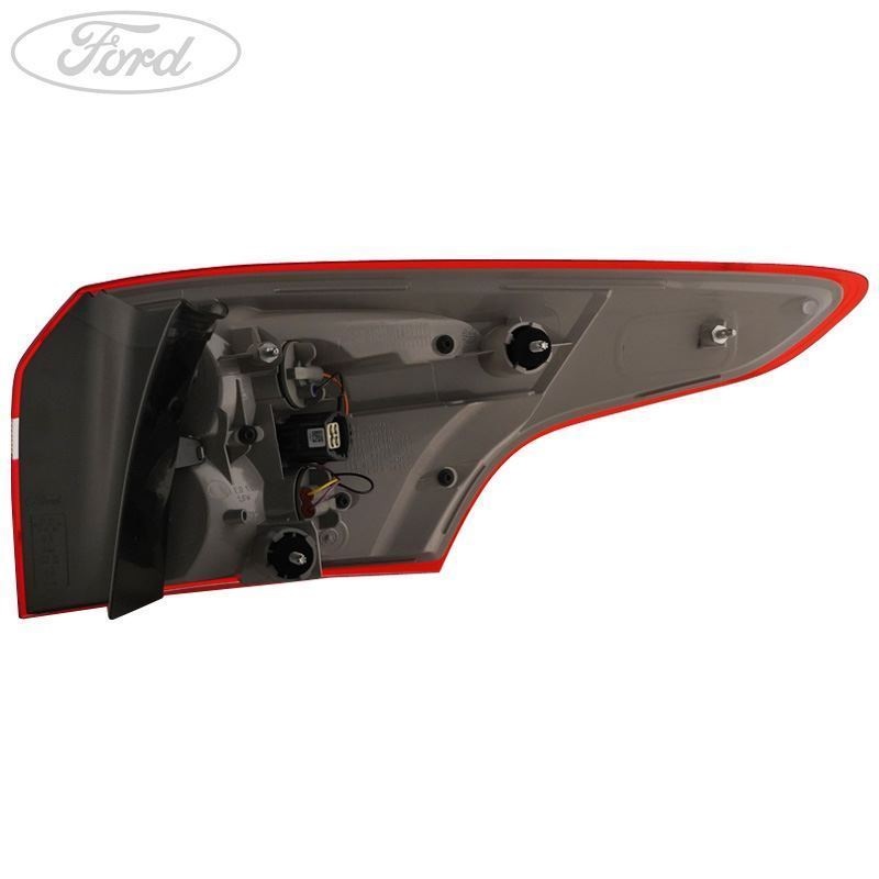 FOCUS MK3 PASSENGER SIDE REAR OUTER LIGHT LAMP UNIT LEVEL 1 10/2014-