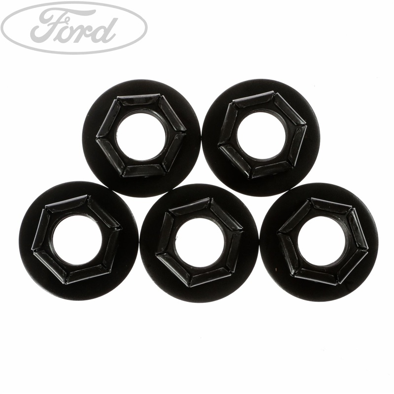 FIESTA REAR HUB RETAINING WHEEL NUT