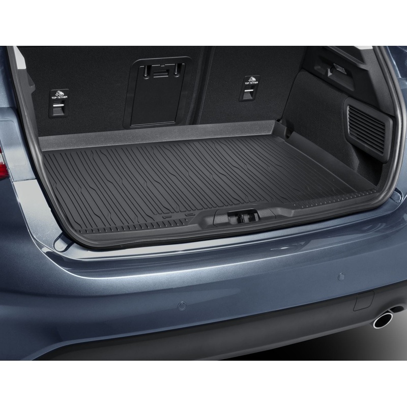FOCUS ST REAR BLACK RUBBER BOOT LINER LOAD MAT WITH FOCUS LOGO 5 DOOR ONLY 2018 – ONWARDS