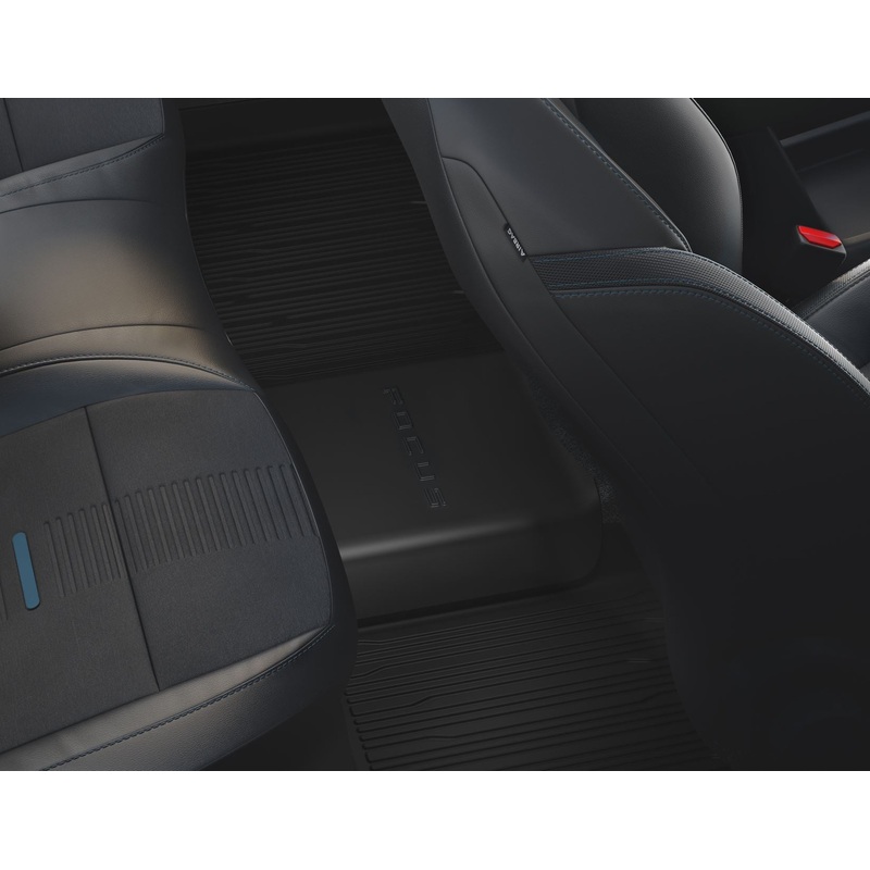 FOCUS REAR RUBBER FLOOR MATS TRAY STYLE WITH RAISED EDGES, BLACK WITH FOCUS LOGO, 2018 – ONWARD