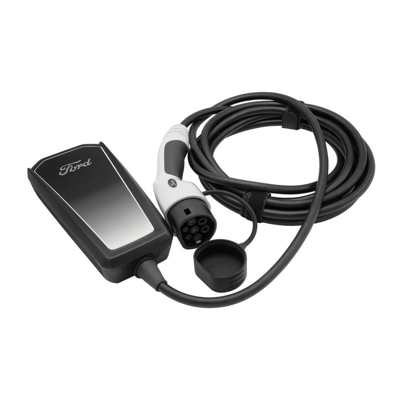 EV CHARGING CABLE FOR HOME CHARGING,LENGTH: 6 M,32 A,1-PHASE