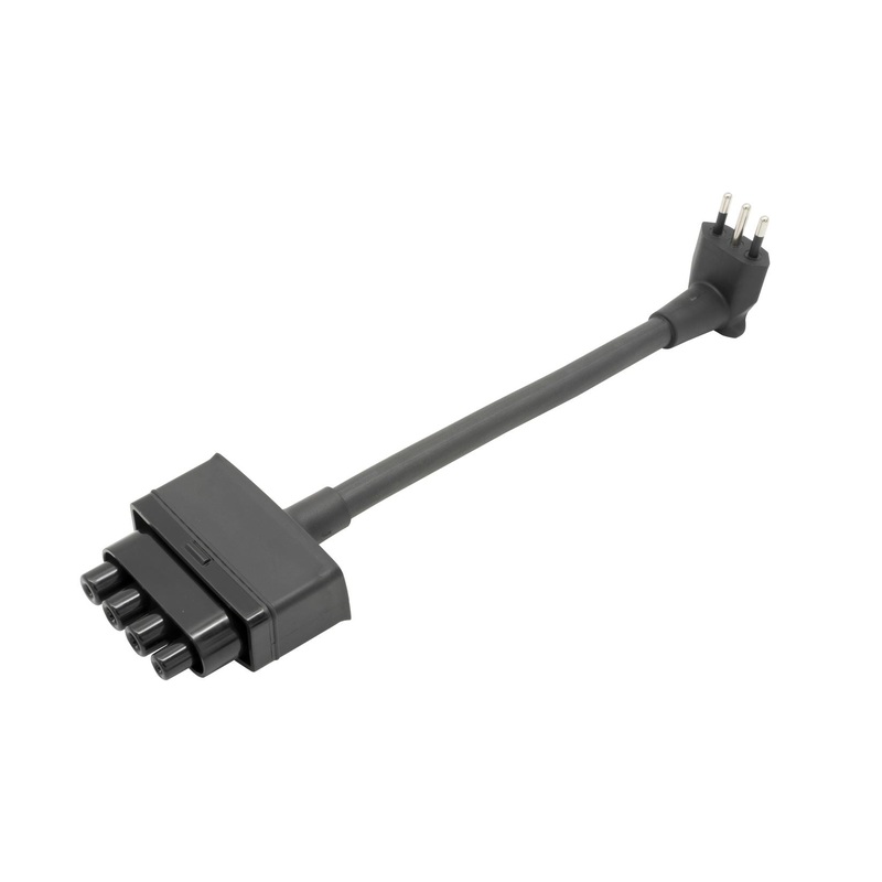 MUSTANG MACH-E/TRANSIT HOUSEHOLD CONNECTOR FOR ITALY