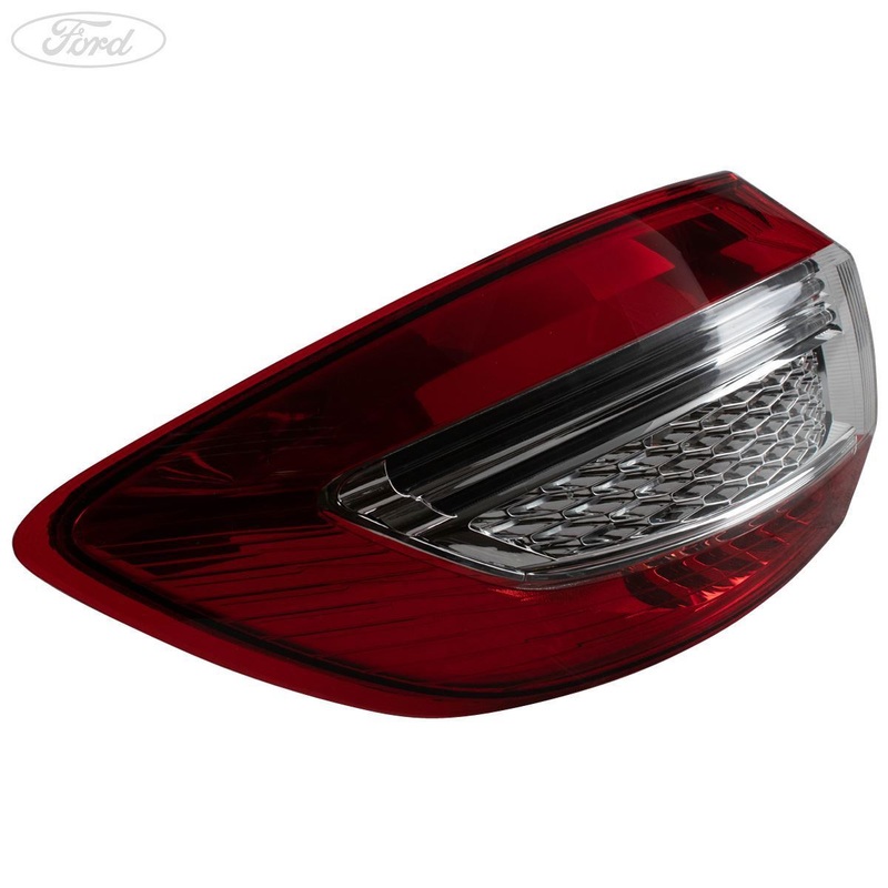 MONDEO ESTATE OUTER REAR N/S LIGHT TAIL LAMP CLUSTER