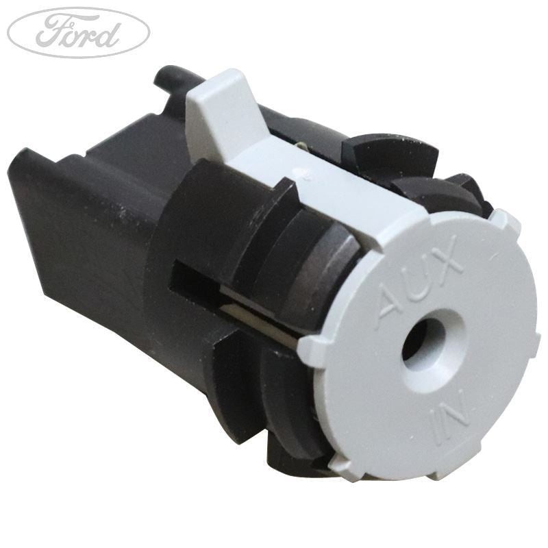 RADIO AUDIO AUXILIARY AUX PORT PLUG 2007-2014